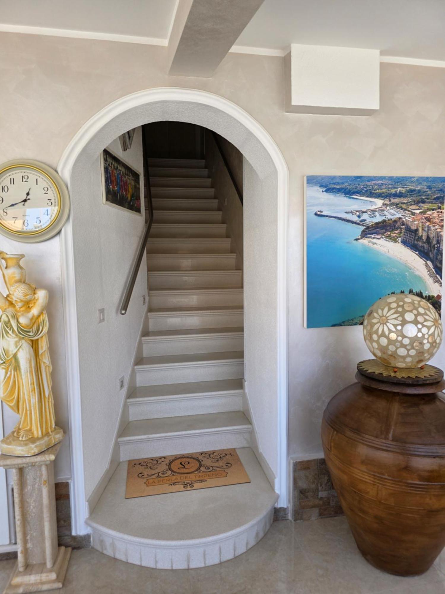 特罗佩阿La Perla Del Tirreno住宿加早餐旅馆 外观 照片